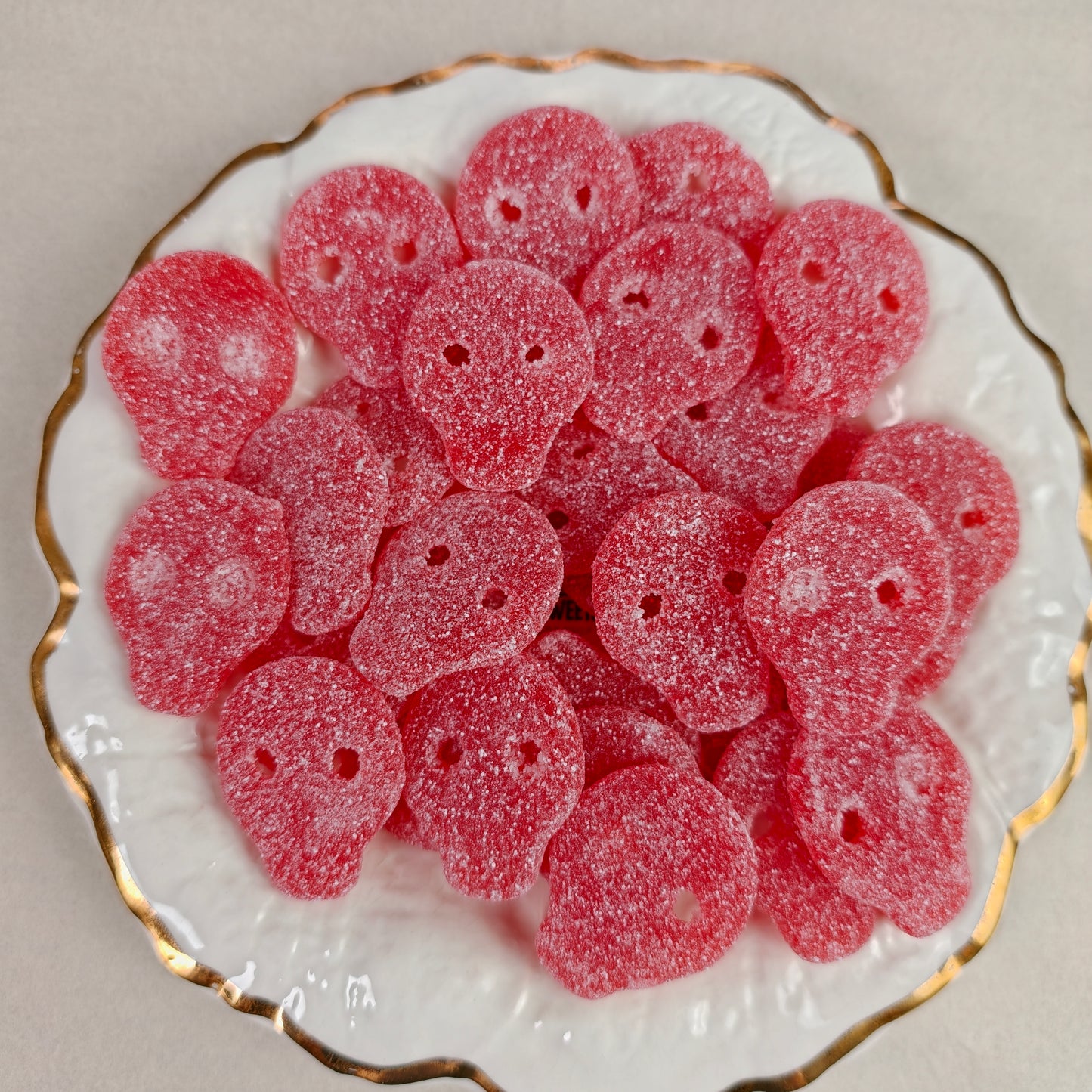 Strawberry Skulls — Halal Chewy Fruit Sweets