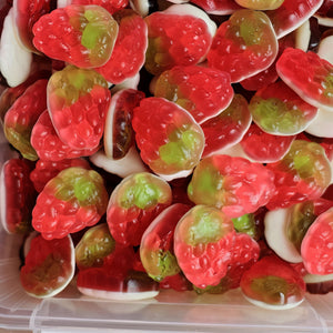 Frisia Strawberries — Soft Strawberry Foam Sweets | Swedish Candy