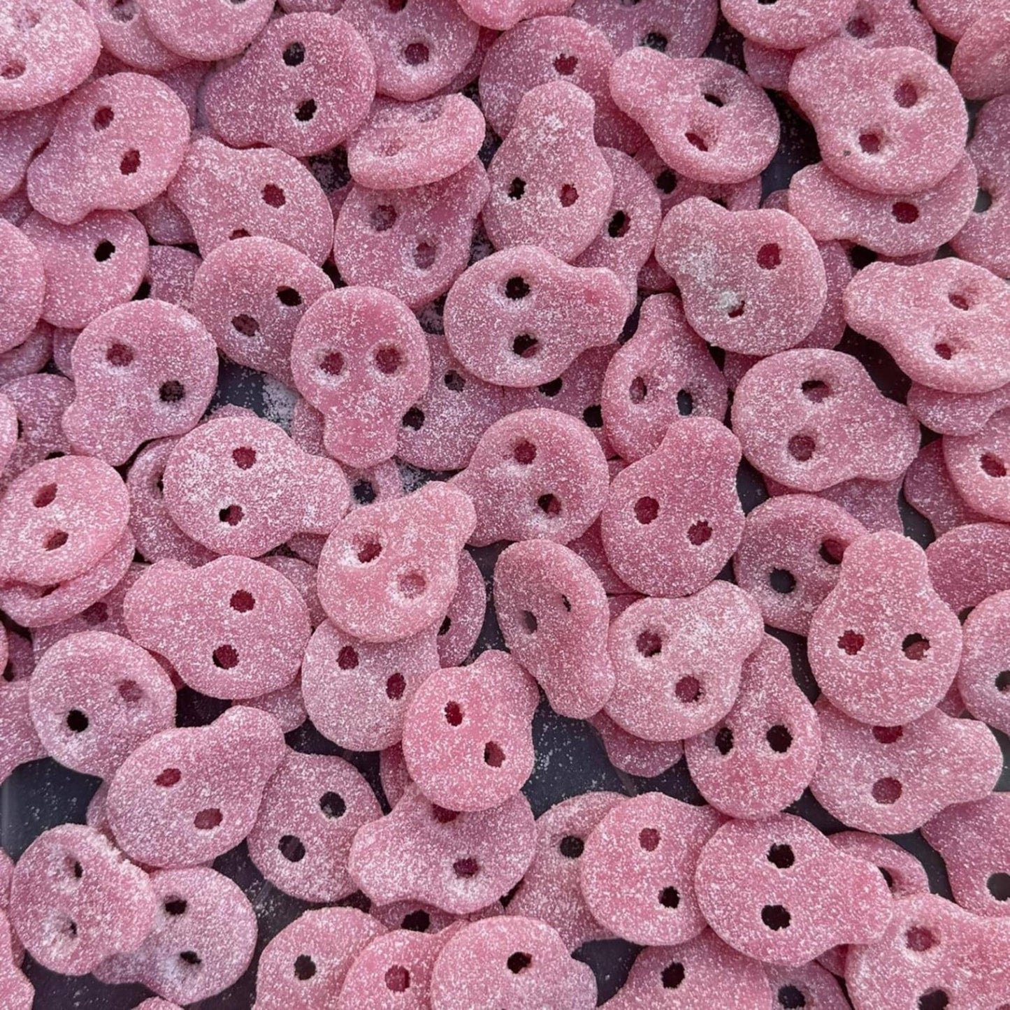 Matthijs Strawberry Vanilla Sour Skulls – authentic Swedish pick & mix candy, imported from Scandinavia