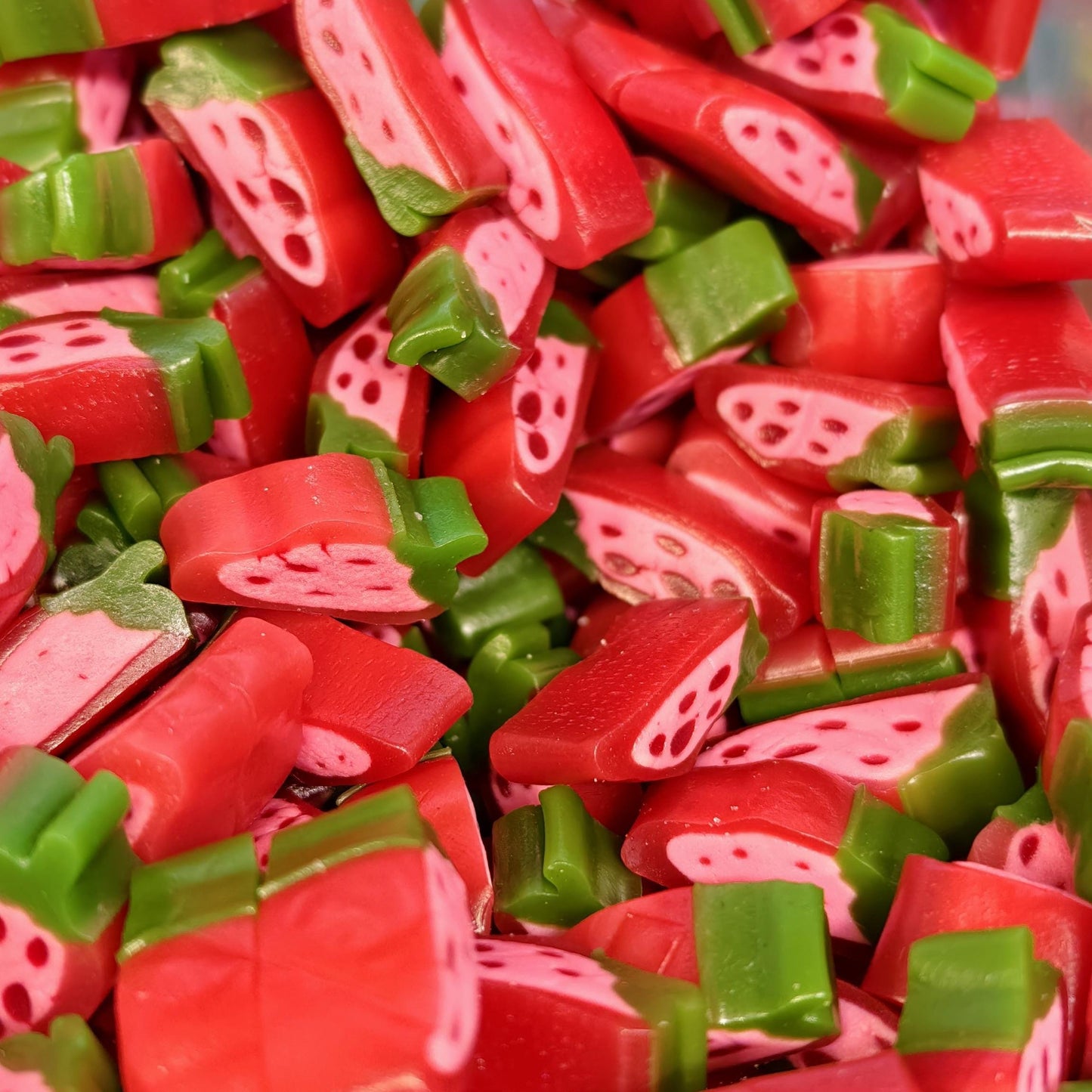 Vidal Strawberry Licorice Slices – authentic Swedish pick & mix candy, imported from Scandinavia